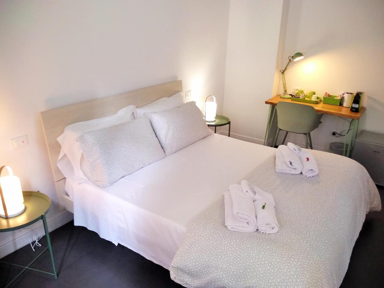 Casa Italiano - BestBnB Garbatella Rome Bagian luar foto